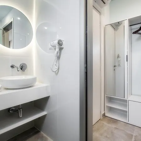 Upartments 2*