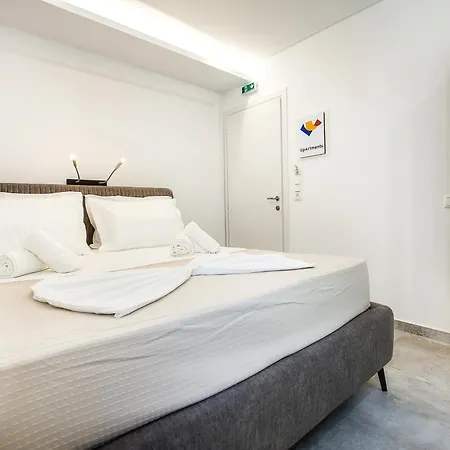 Upartments Aparthotel 2*