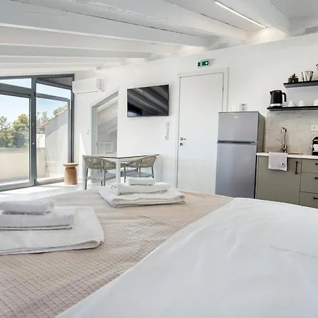 公寓式酒店 Upartments 3*