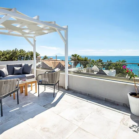 Upartments شقة فندقية 3*