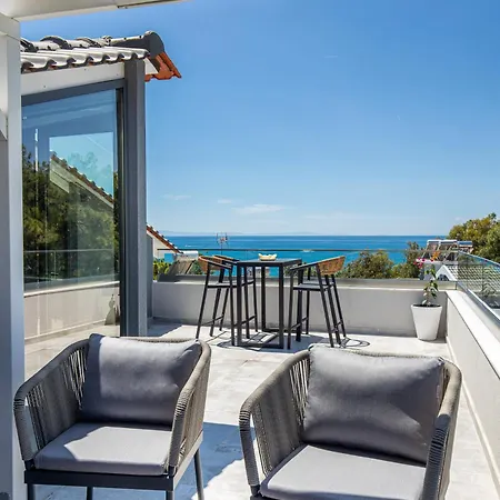 Upartments 3* بوتوس