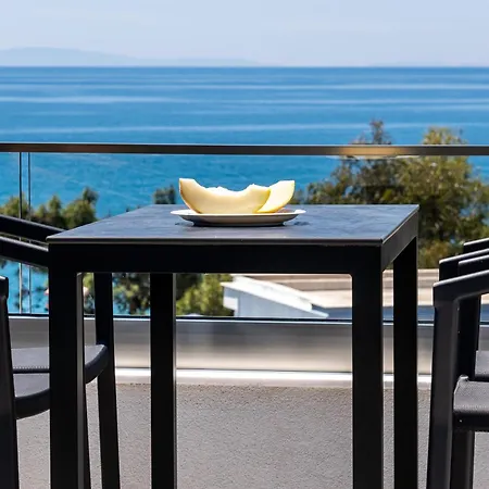 شقة فندقية Upartments بوتوس