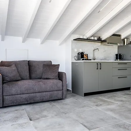 Upartments شقة فندقية