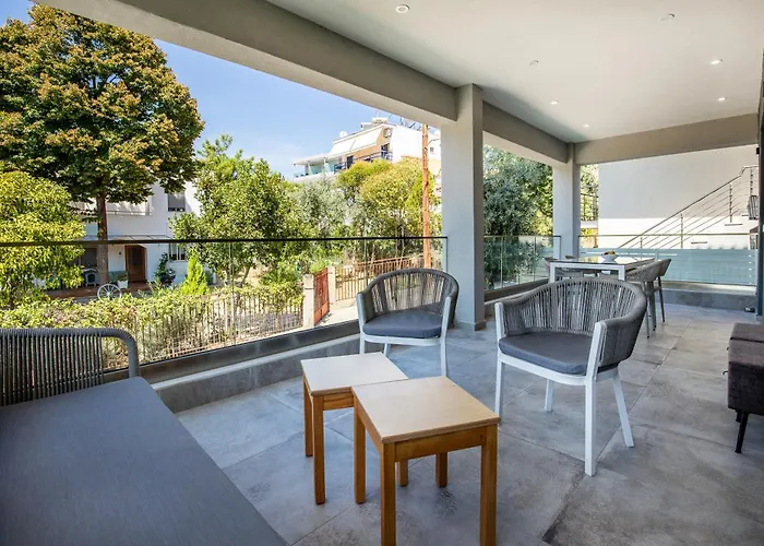 Aparthotel Upartments 3*