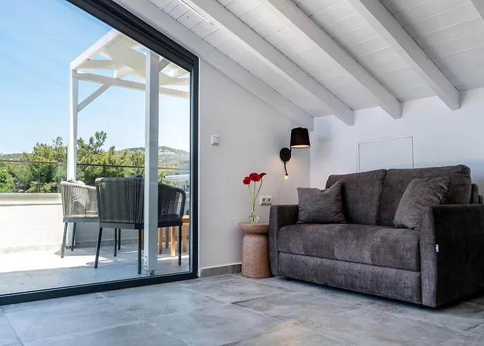 Aparthotel Upartments 3*